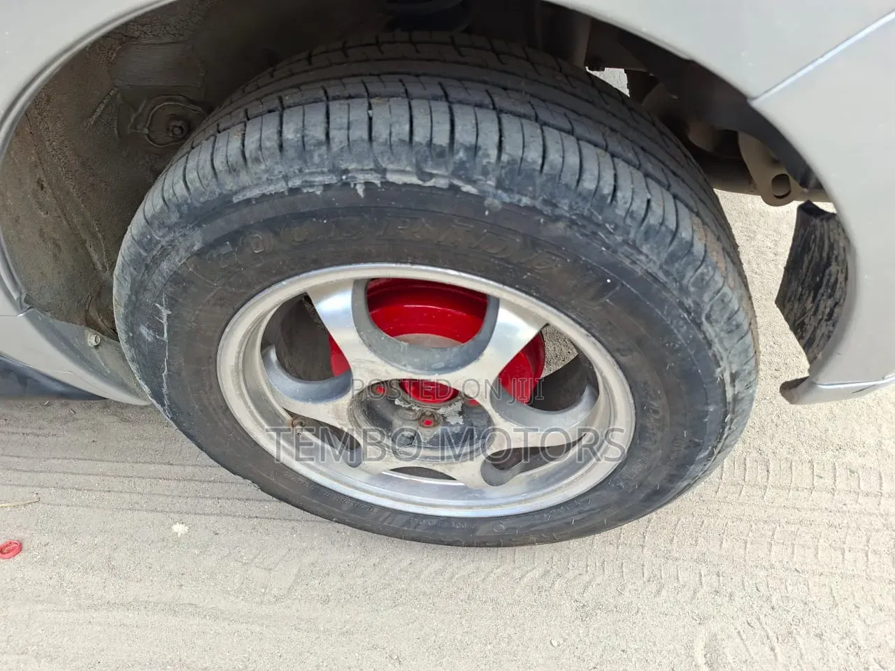 Toyota IST 2002 Silver
