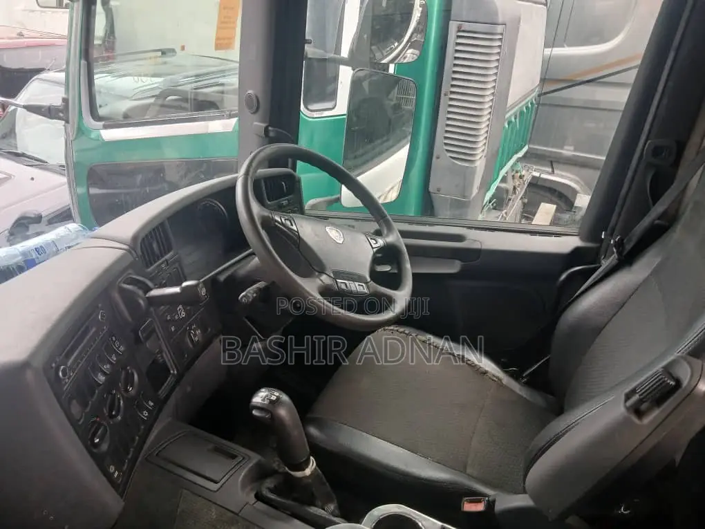 Scania P400 Double Diff Horse Unregistered(mpya).