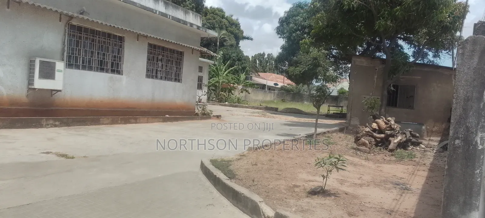 Plot at Bagamoyo Road