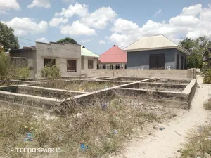 Eneo Sqmita 300+msingi, Linauzwa Milioni 13 Majohe Chuo Rada.