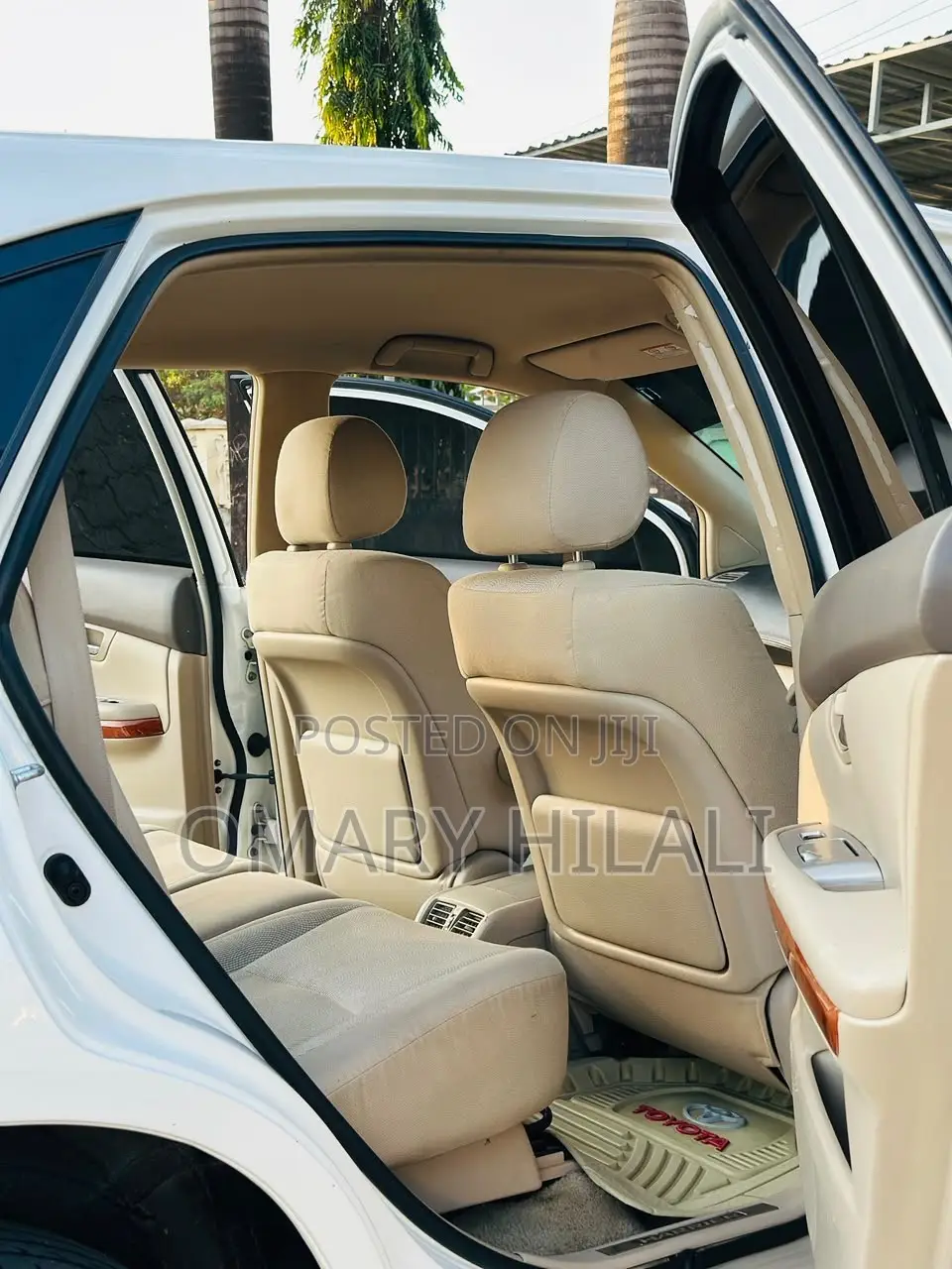 Toyota Harrier 2005 White