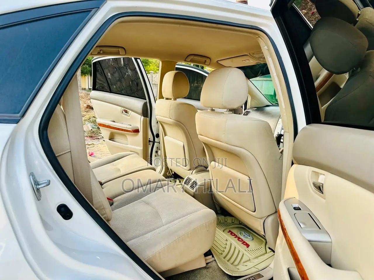 Toyota Harrier 2005 White