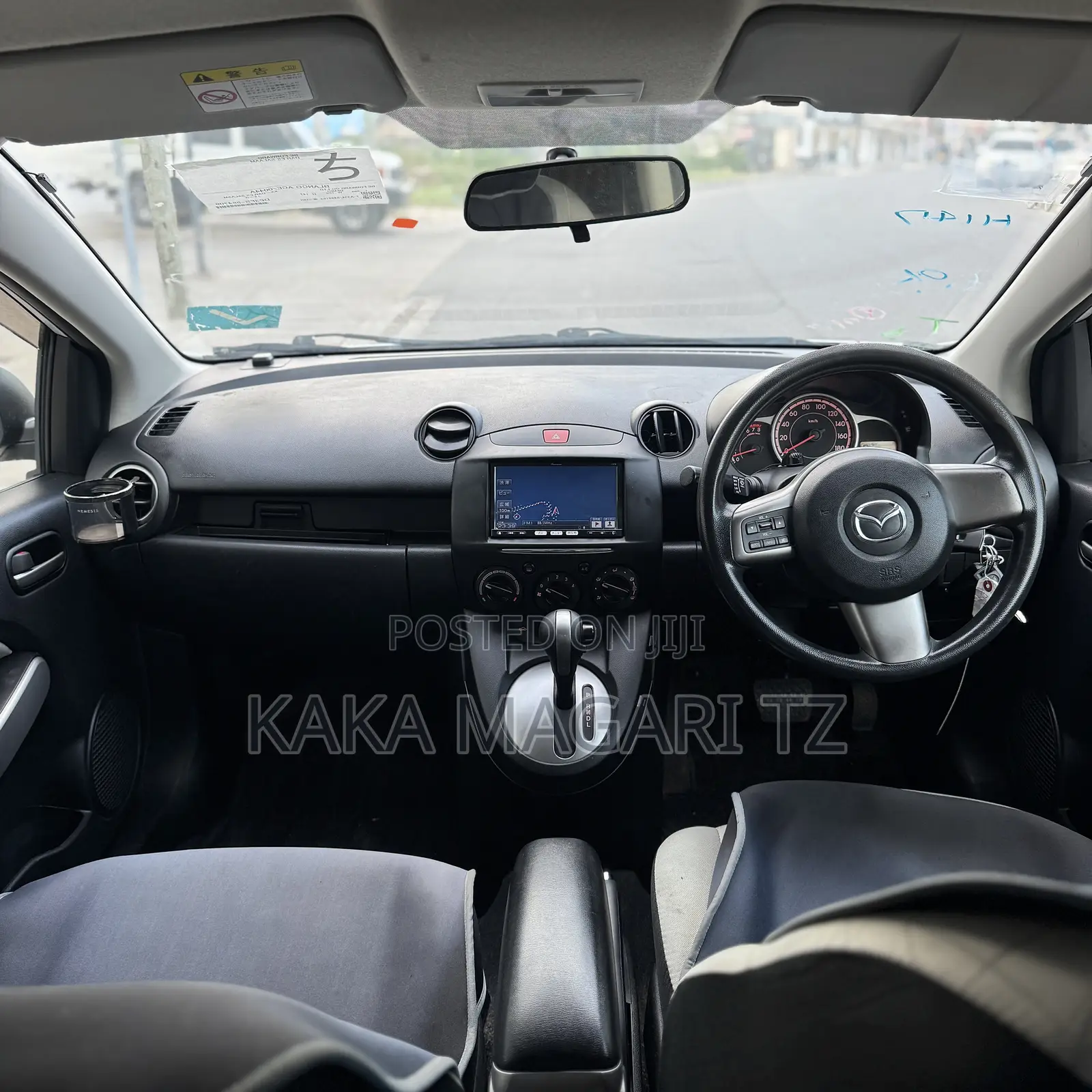 Mazda Demio 2013 Pearl
