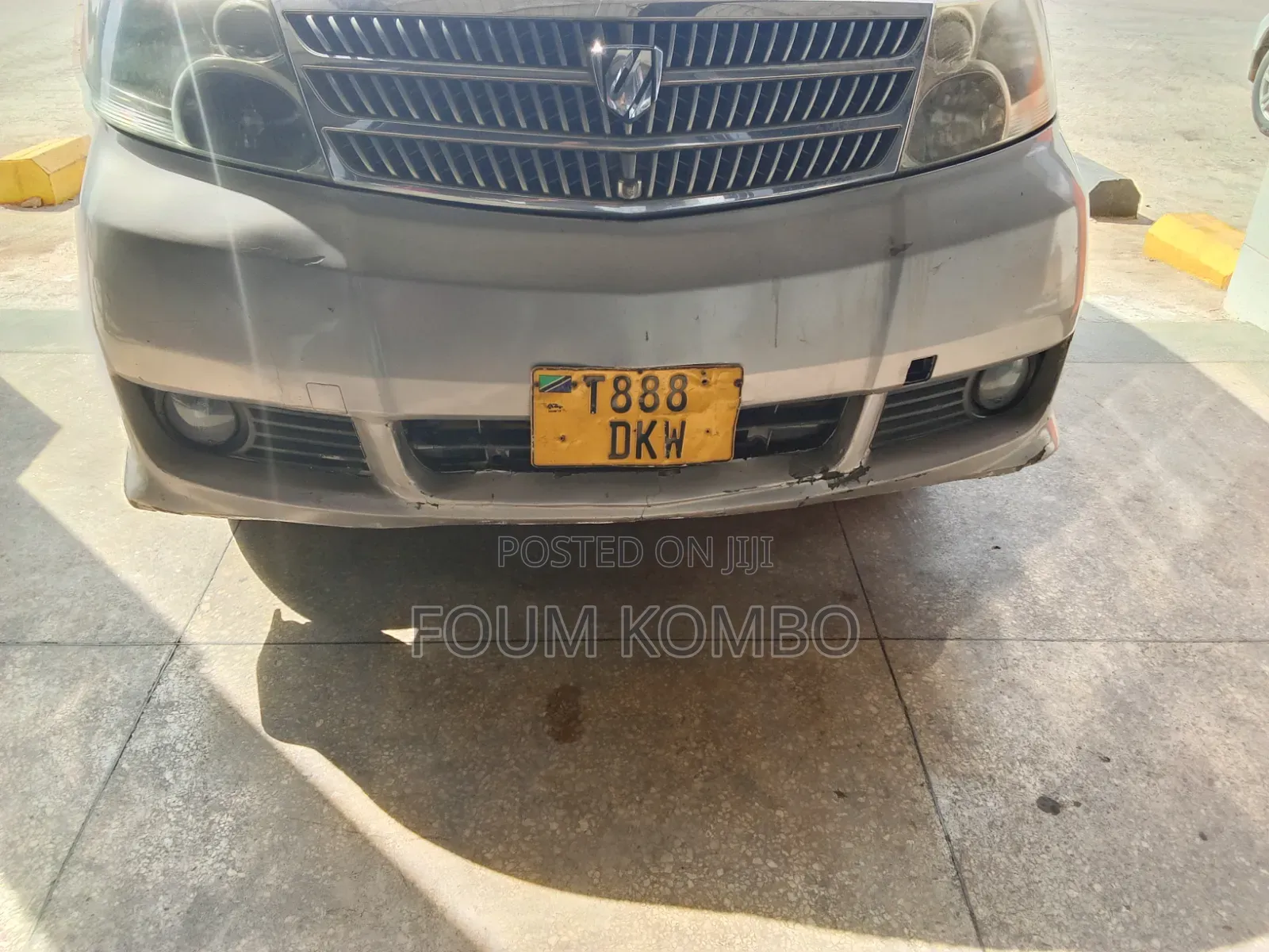 Toyota Alphard 2004 Gray