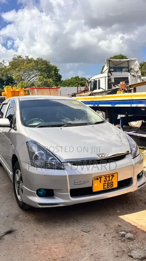 Toyota Wish 2005 Silver