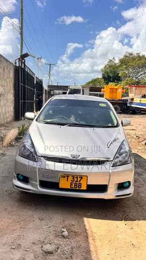 Toyota Wish 2005 Silver