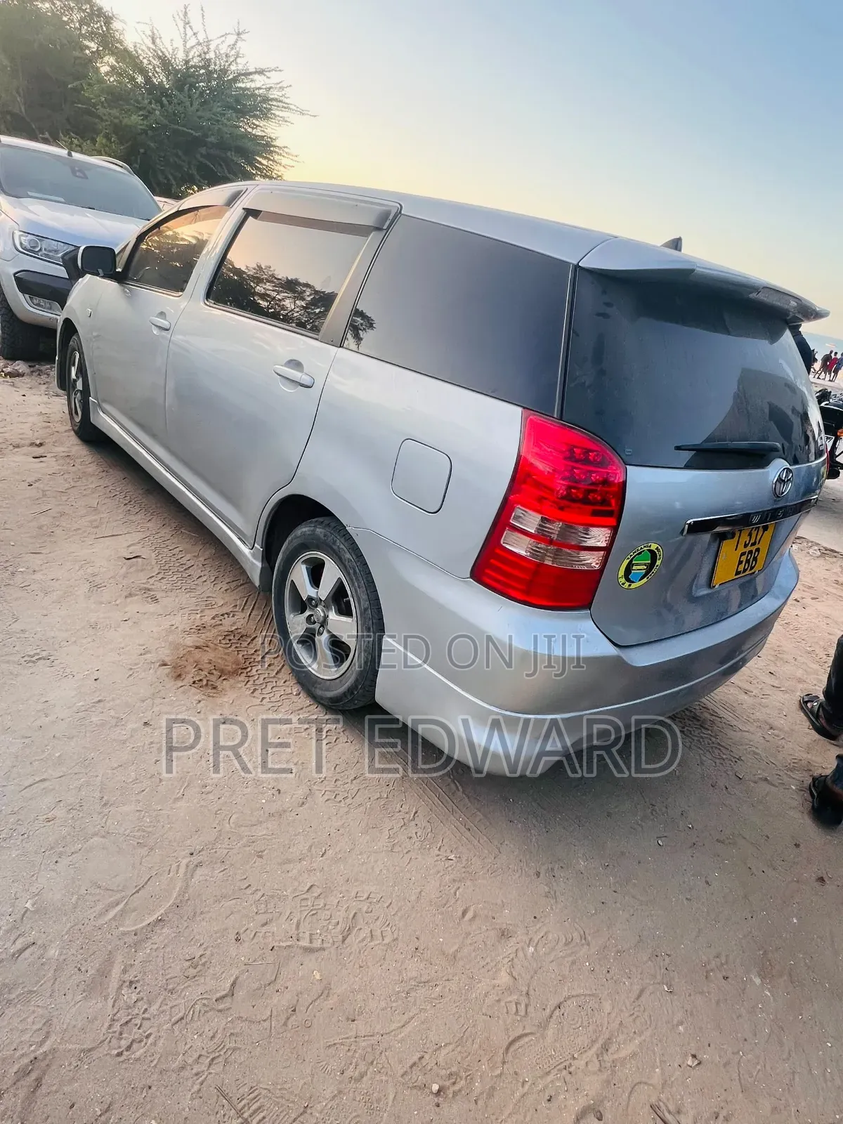 Toyota Wish 2005 Silver