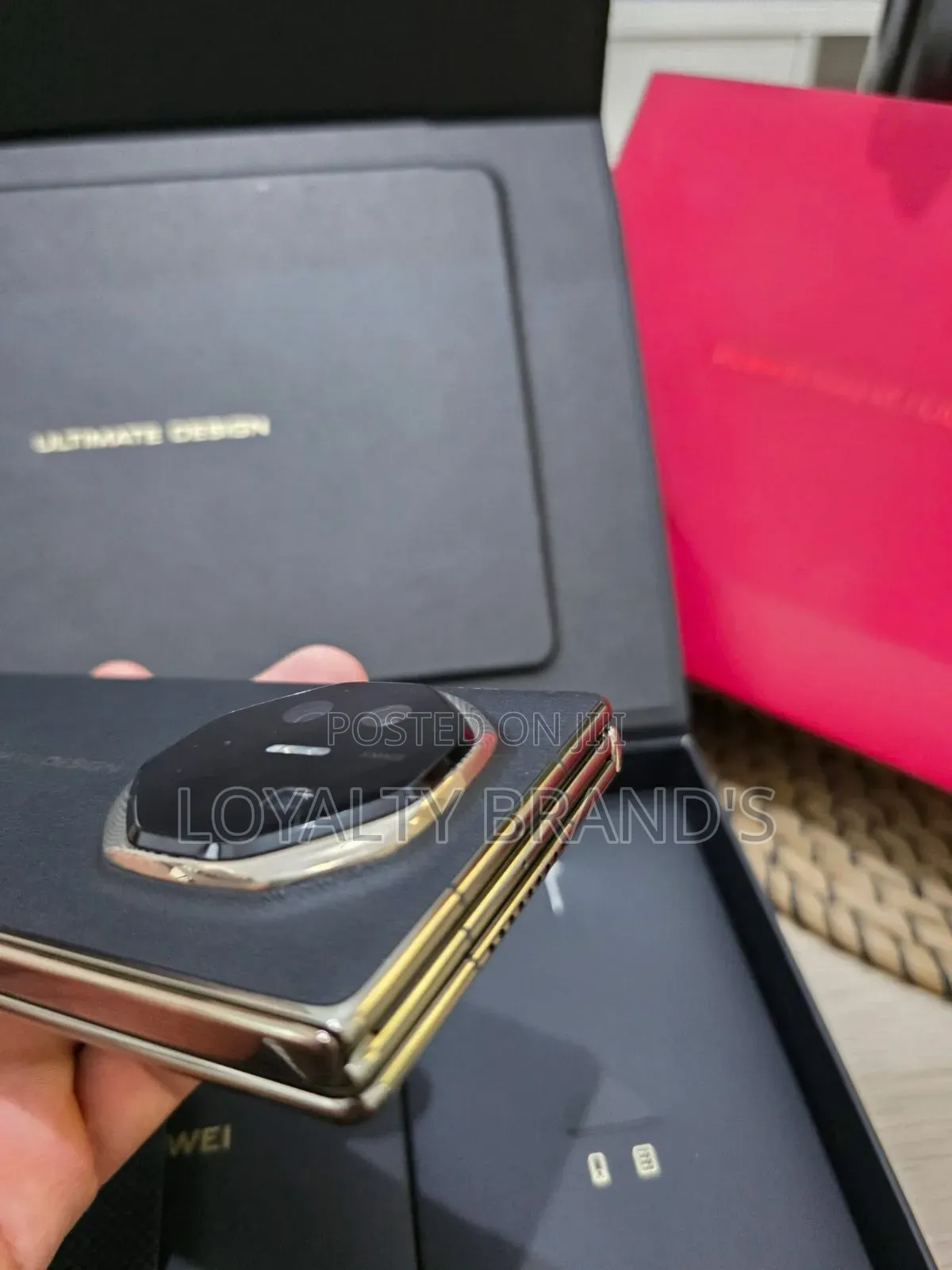 New Huawei Mate XT Ultimate Design 1 TB Black