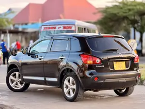 Nissan Dualis 2010 Black