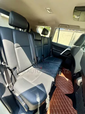 Toyota Land Cruiser Prado 2022 White