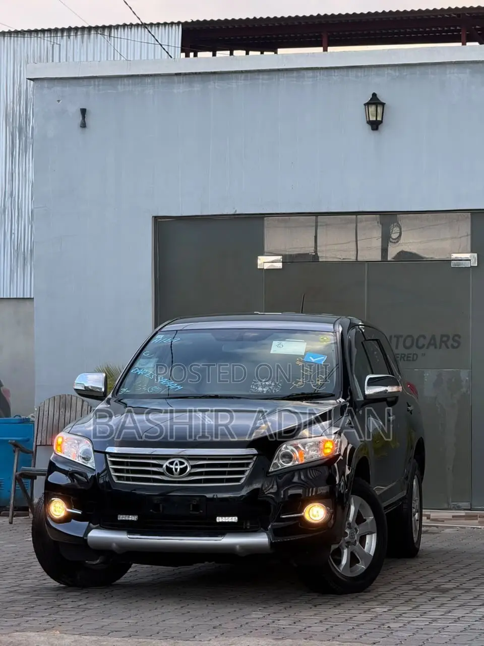 Toyota Vanguard 2011 Matt Black