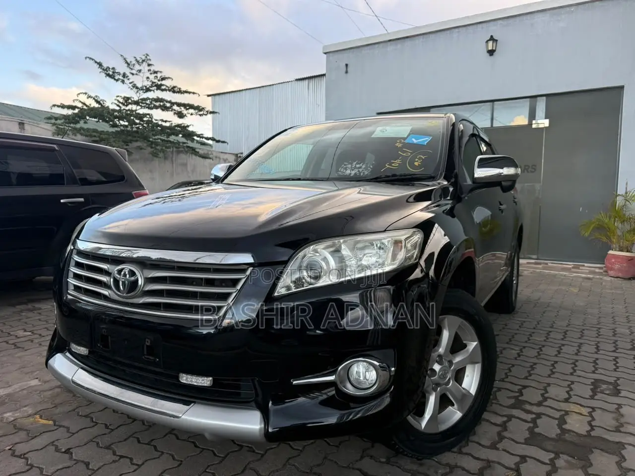 Toyota Vanguard 2011 Matt Black