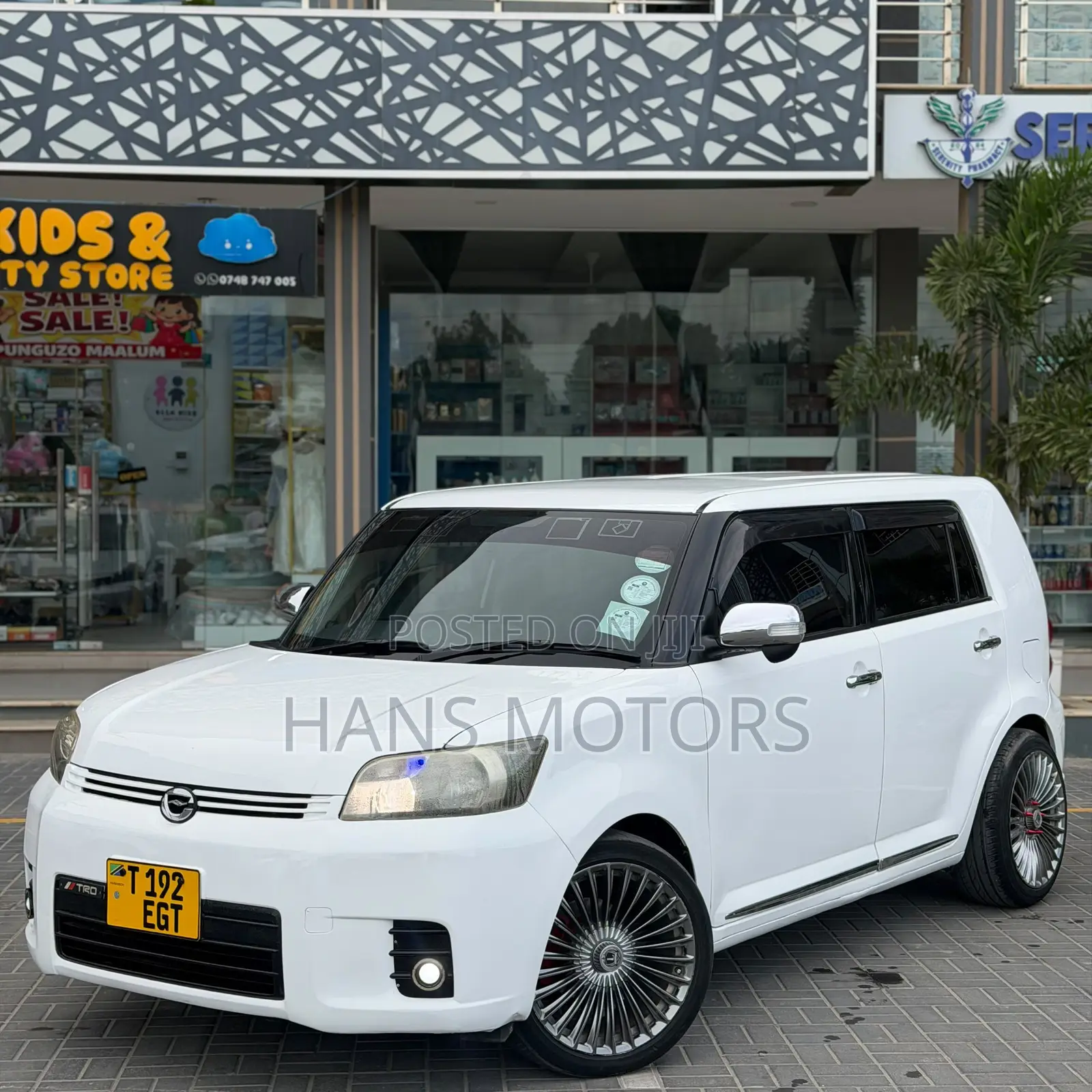 Toyota Corolla Rumion 2008 White