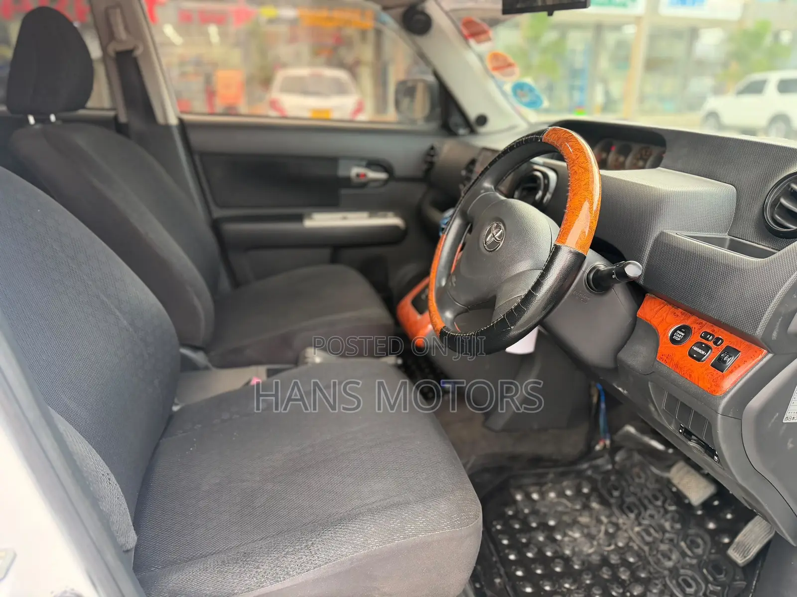 Toyota Corolla Rumion 2008 White