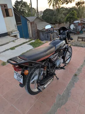Bajaj Boxer 125 2021 Black
