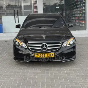 Mercedes-Benz E200 2015 Black