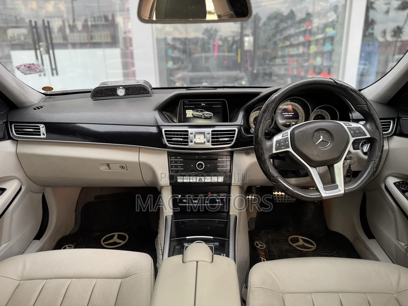 Mercedes-Benz E200 2015 Black