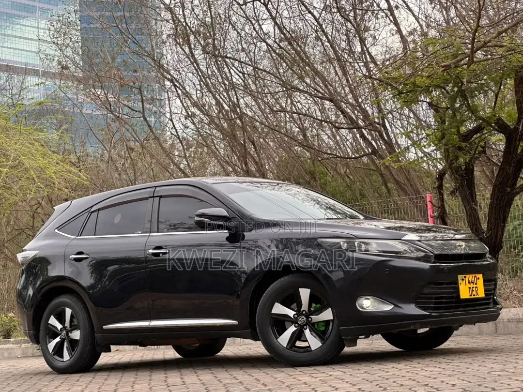 Toyota Harrier 2015 Black