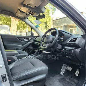 Subaru Forester 2021 Silver