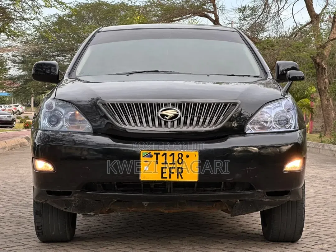 Toyota Land Cruiser 2024 Black