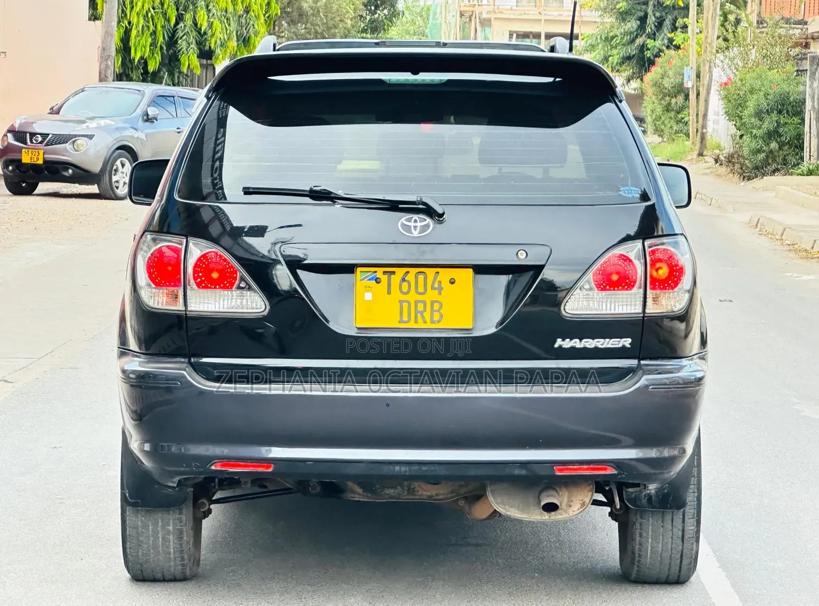 Toyota Harrier 2001 Black