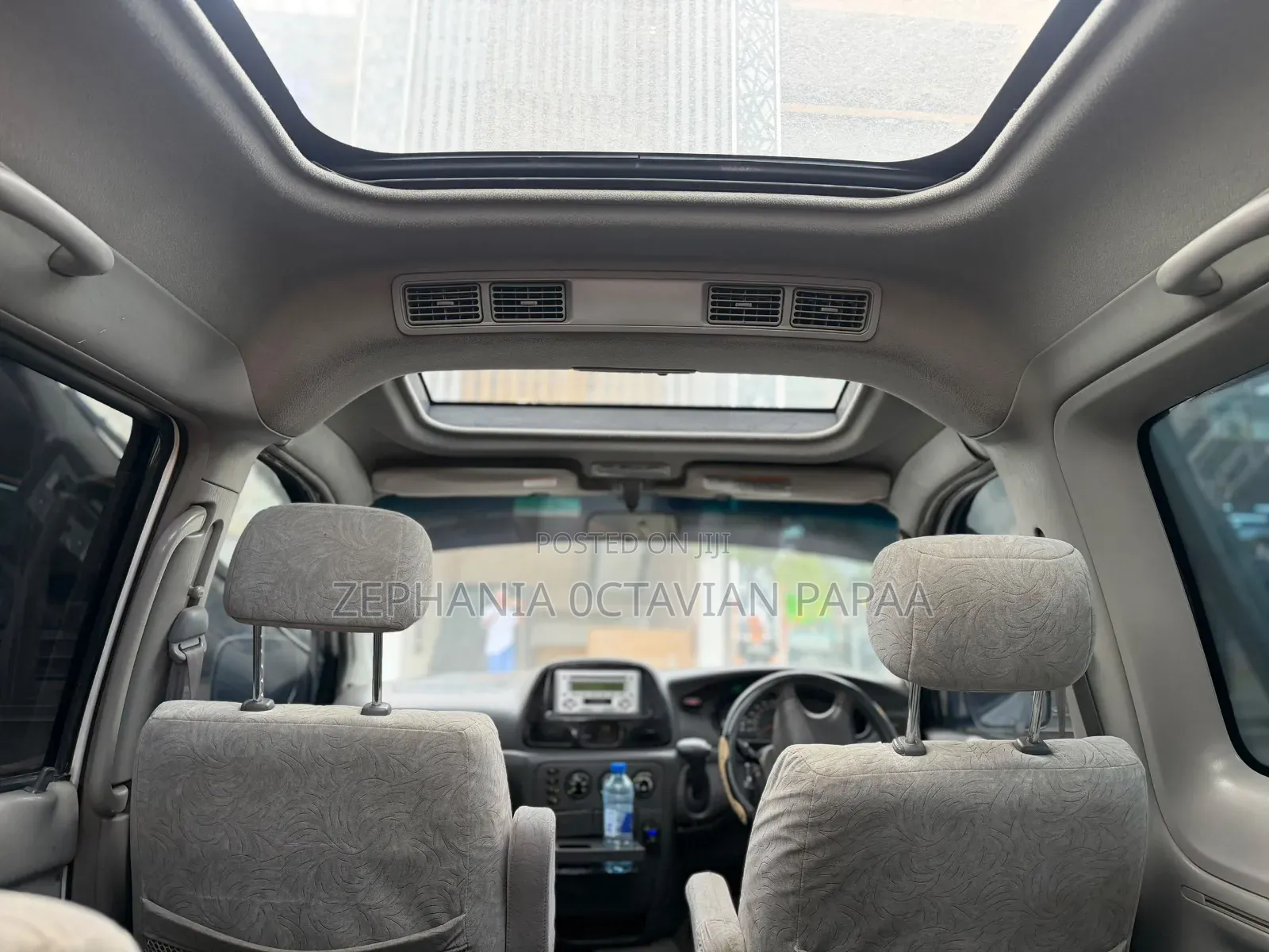 Toyota Noah 2001 White