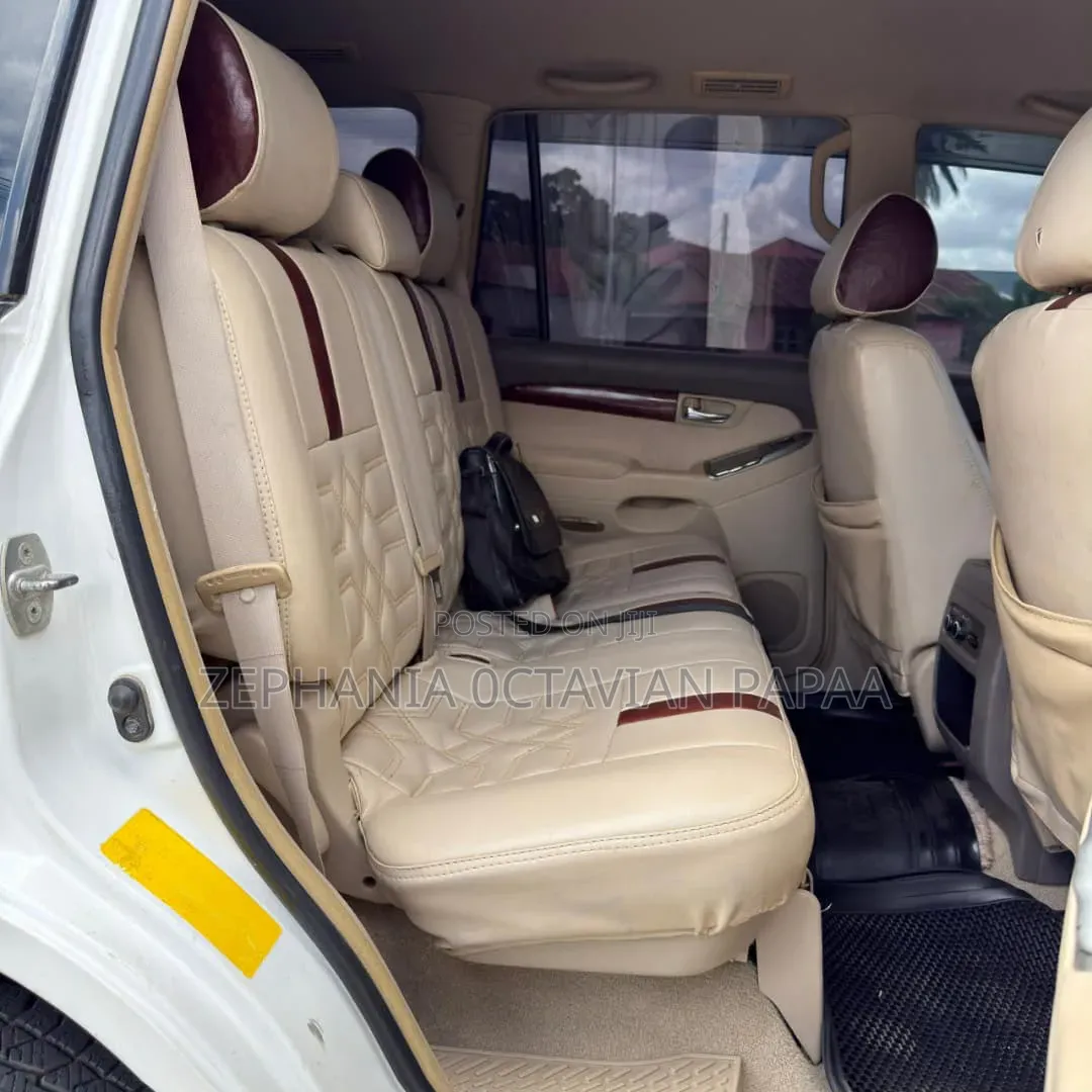 Toyota Land Cruiser Prado 2003 White