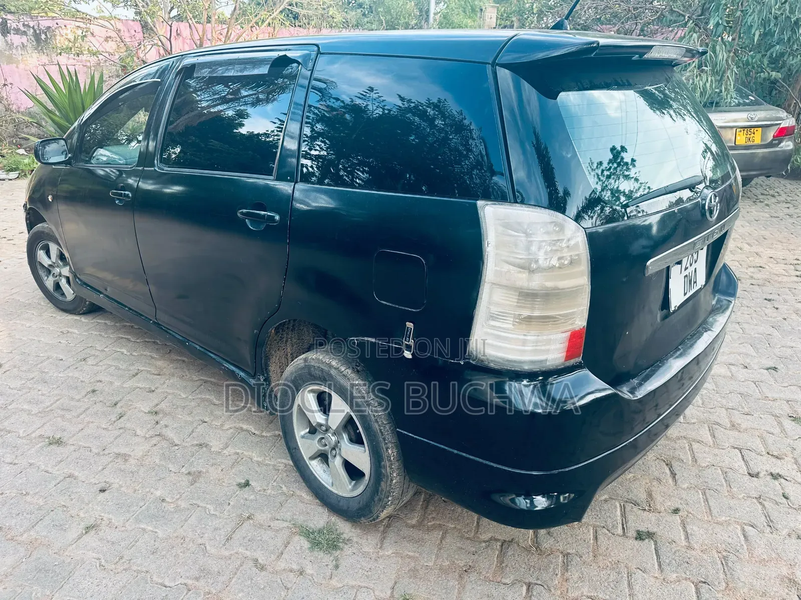 Toyota Wish 2006 Blue