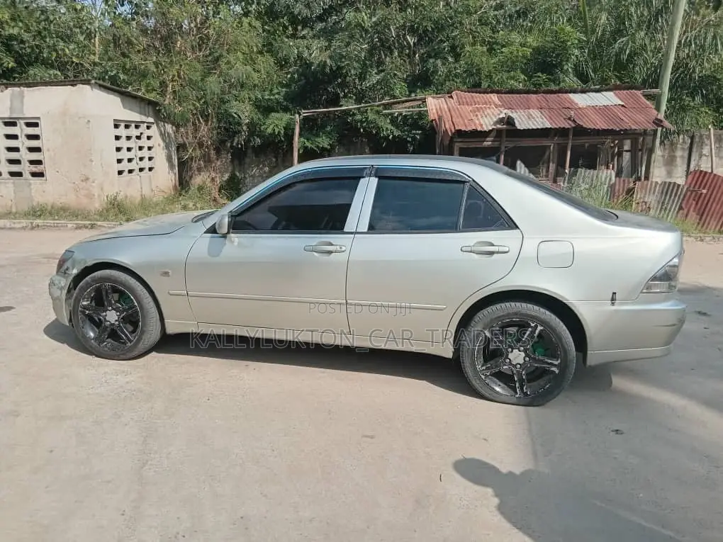 Toyota Altezza 2005 Silver