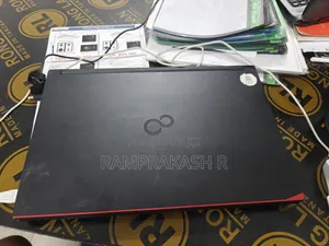 Laptop Fujitsu Lifebook A5510 8GB Intel Core i5 HDD+SSD 1T