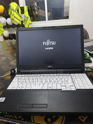 Laptop Fujitsu Lifebook A5510 8GB Intel Core i5 HDD+SSD 1T