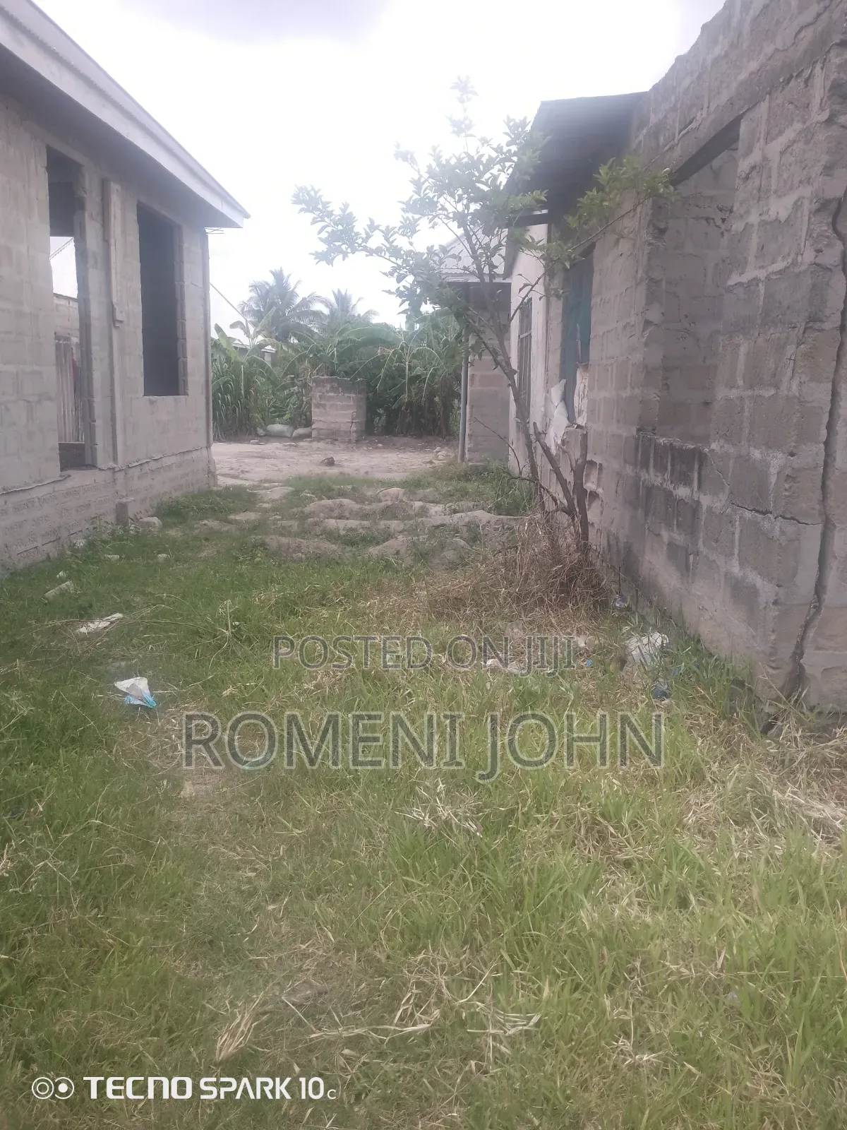 Eneo Sqmita 400 Linauzwa Milioni 9,000,000/ Gongolamboto Majohe Viwege