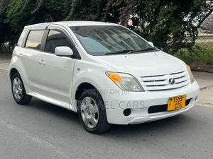 Toyota IST 2006 White