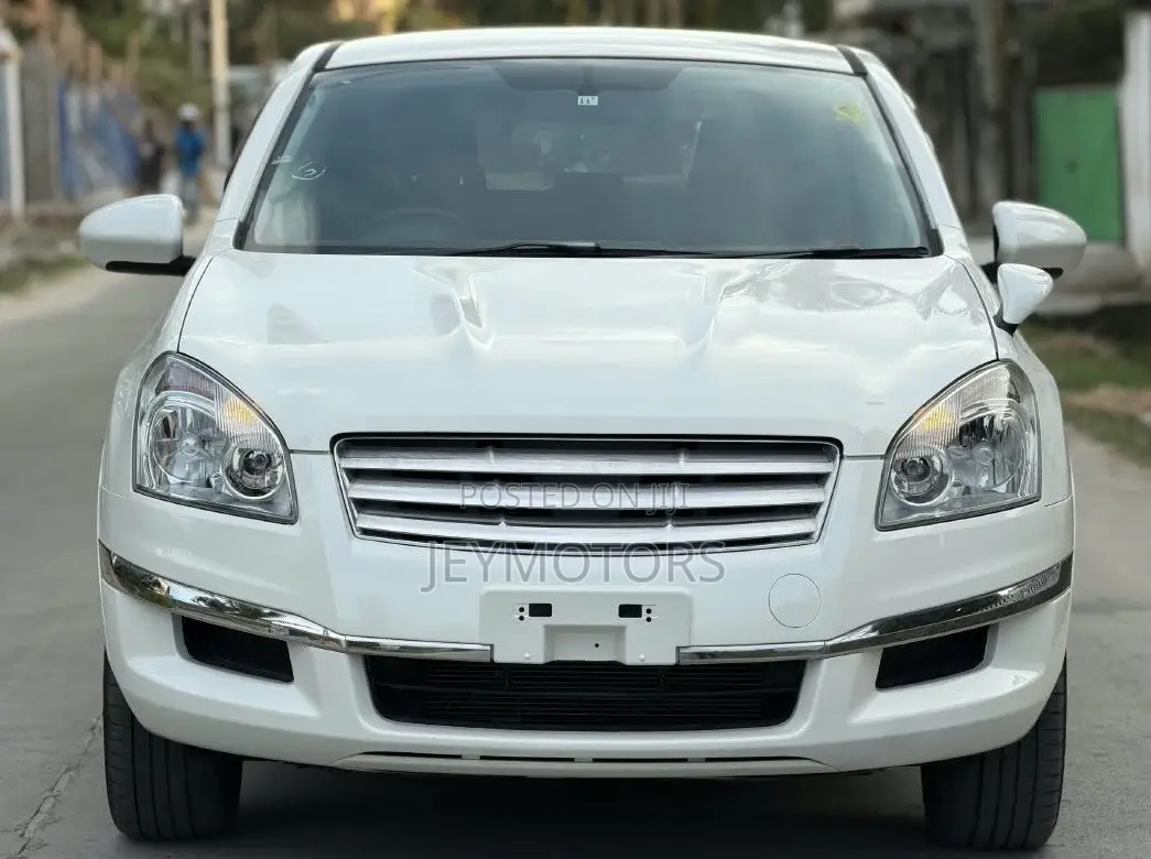 Nissan Dualis 2010 White