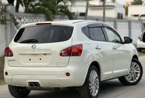 Nissan Dualis 2010 White