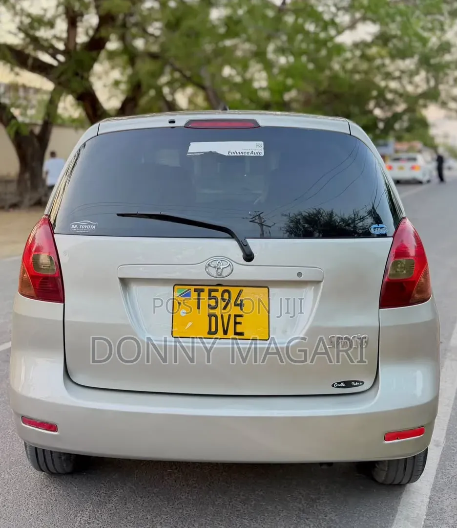 Toyota Corolla Spacio 2005 Silver
