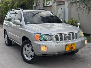 Toyota Kluger 2004 Silver