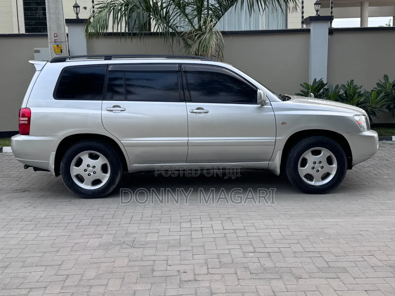 Toyota Kluger 2004 Silver