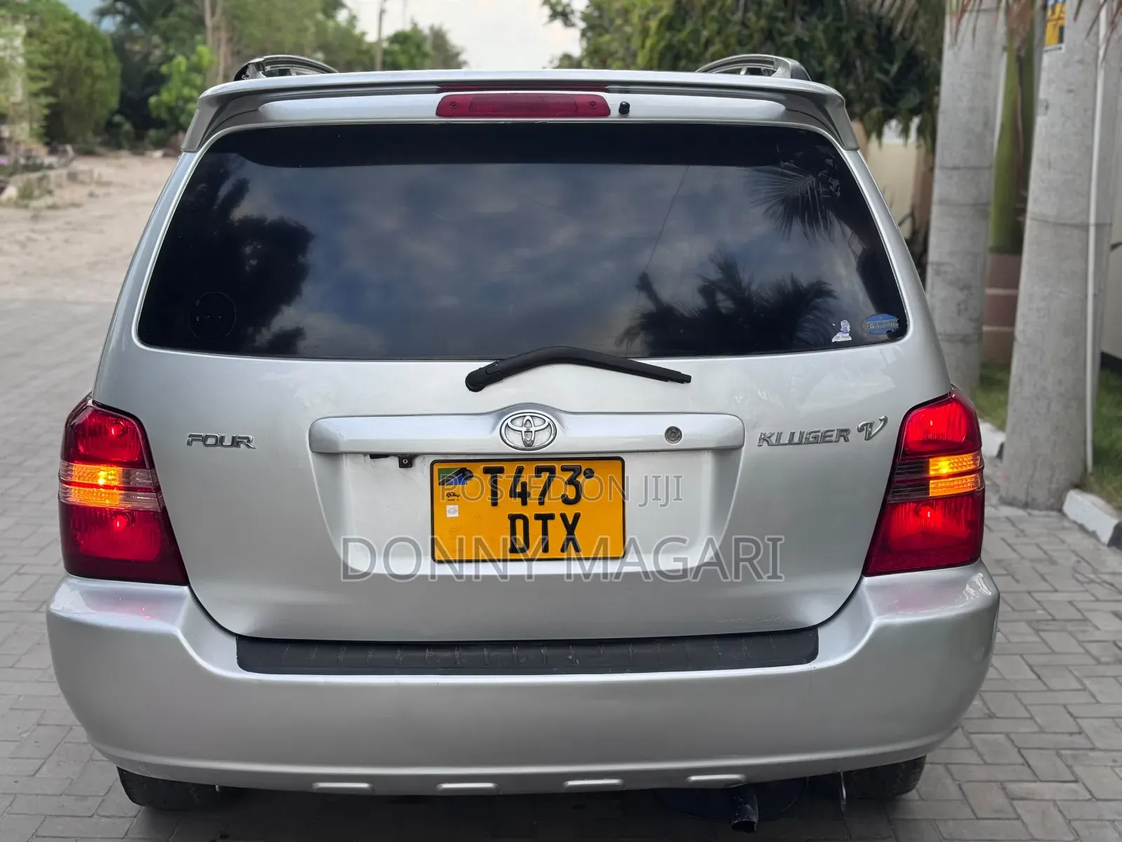 Toyota Kluger 2004 Silver