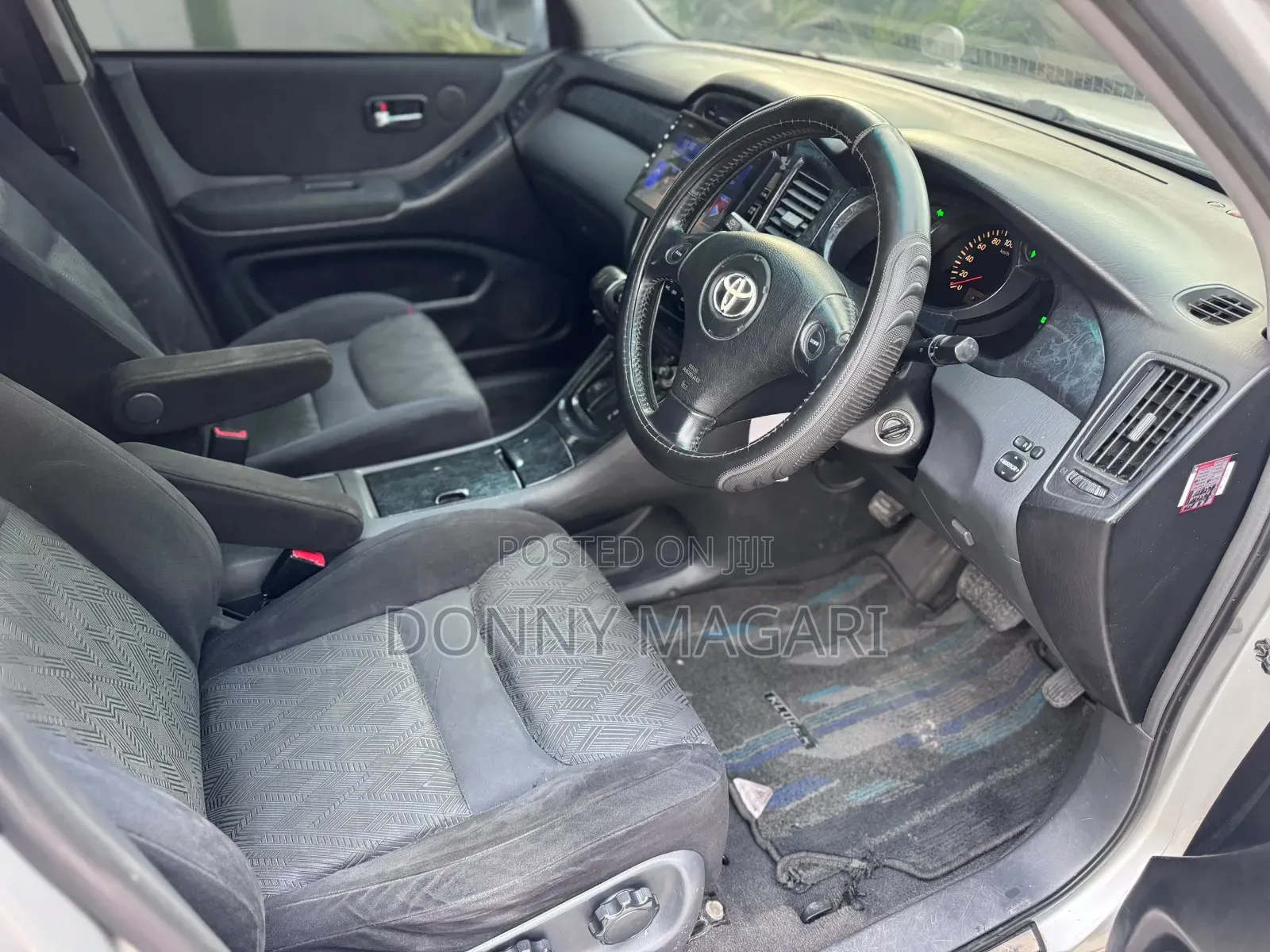 Toyota Kluger 2004 Silver
