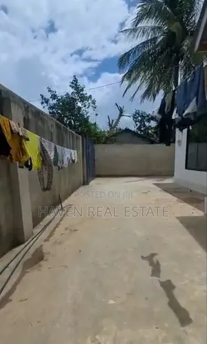 4bdrm House in Mjini for rent