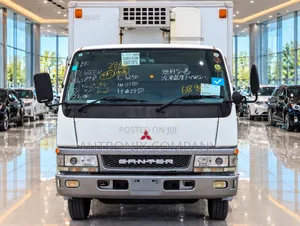 Mitsubishi Canter Fridge