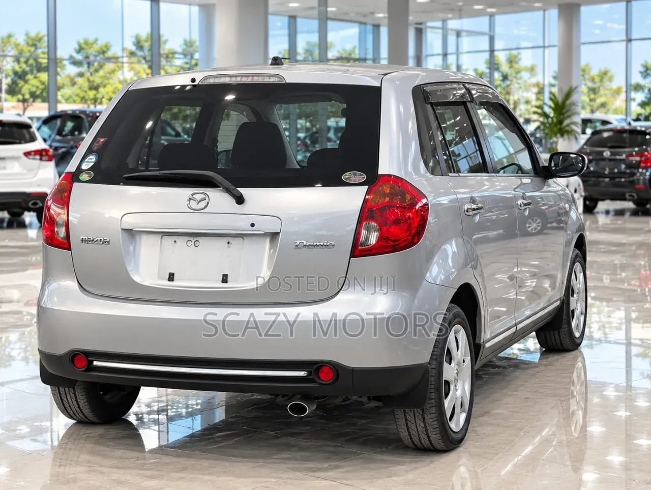 Mazda Verisa 2009 Silver