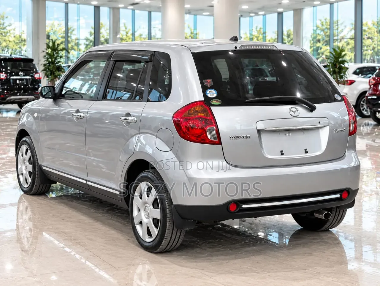Mazda Verisa 2009 Silver