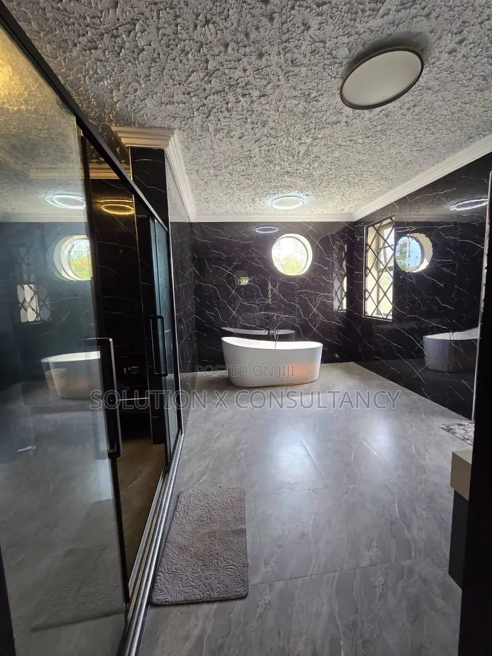 4bdrm Mansion in Mbweni for sale
