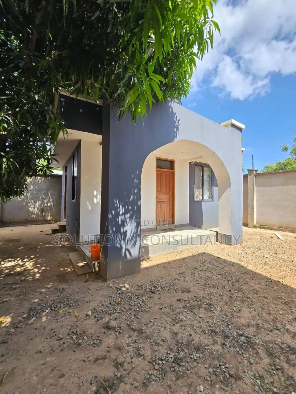 4bdrm Mansion in Mbweni for sale