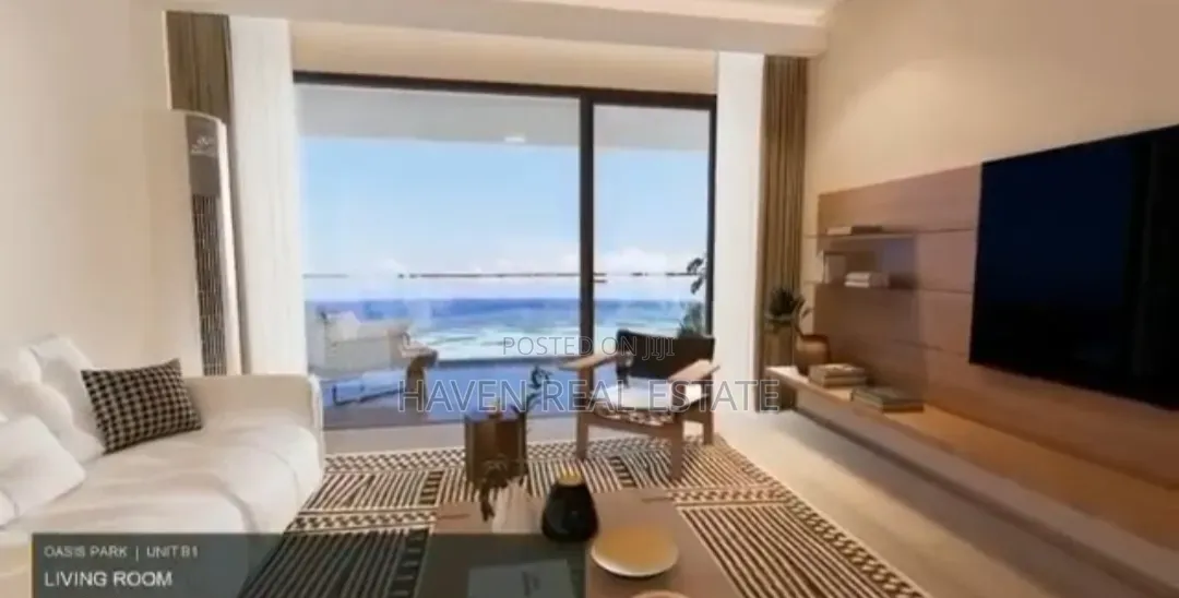 2bdrm Apartment in Oyster Bay for sale