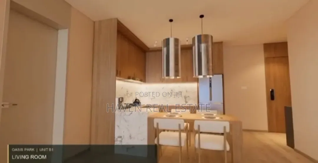 2bdrm Apartment in Oyster Bay for sale