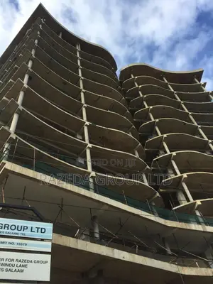 20bdrm Block of Flats in Razeda Group, Ada Estate for sale
