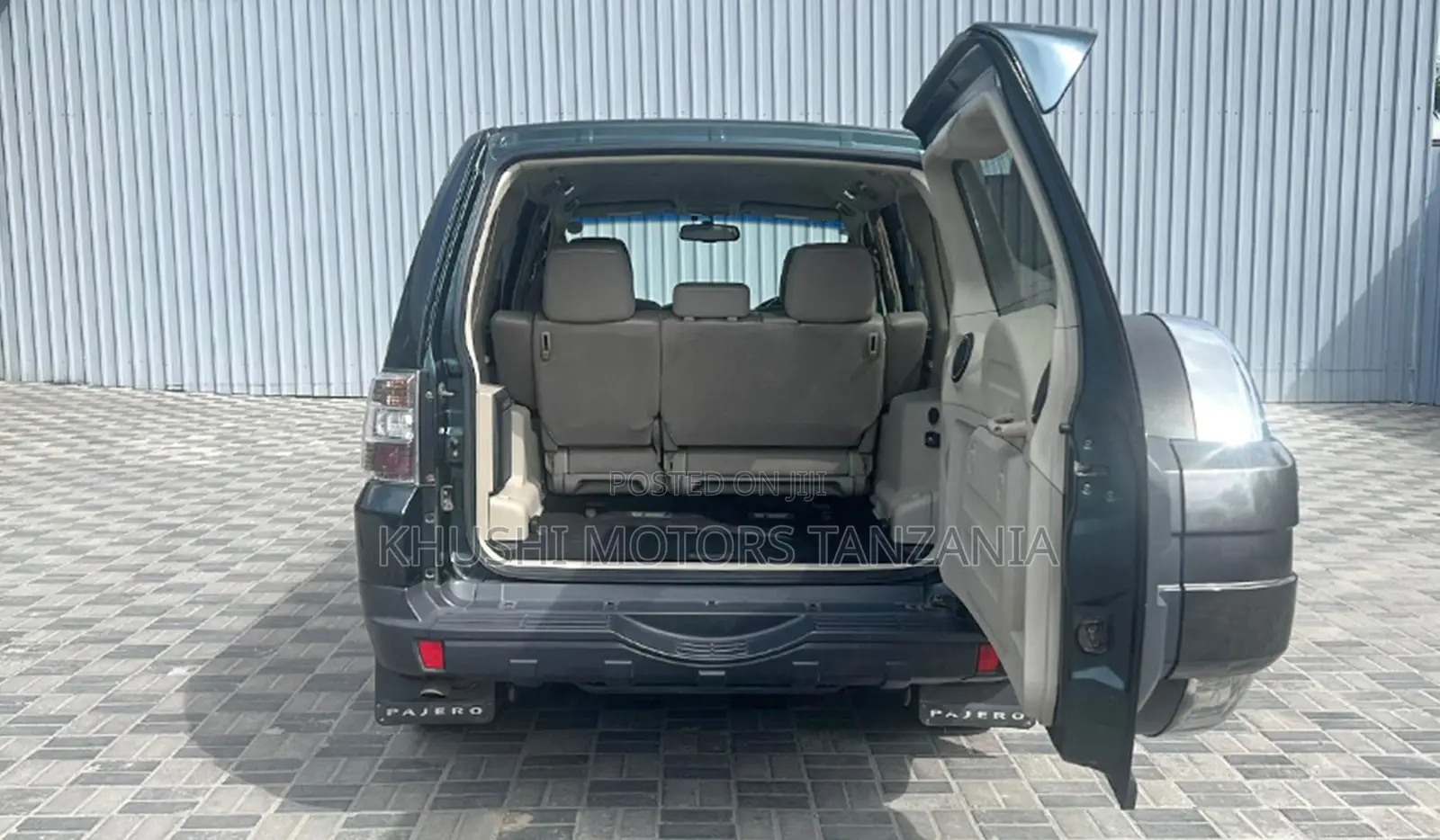 Mitsubishi Pajero 2006